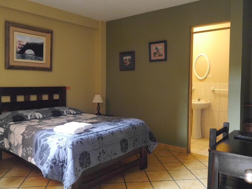 Hostal Tambo Colorado Pisco Room photo